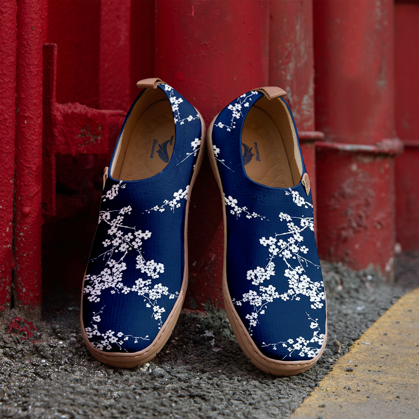 Yiume Women's Art Slip-On Shoes Comfortable Breathable Knit Casual Footwear,Blue And White Traditional Chinese Style